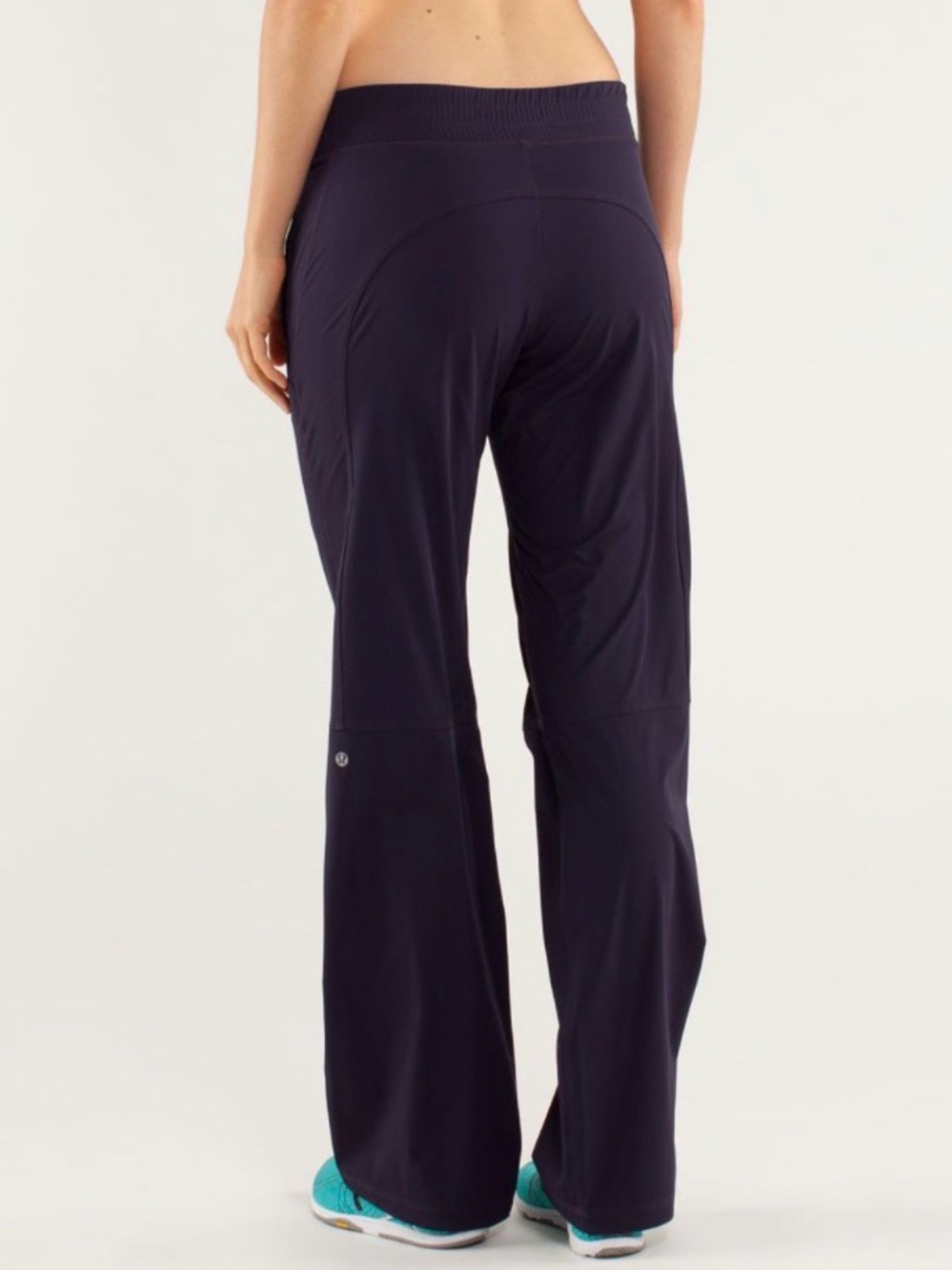 Lululemon Run: Dog Runner Pant
Black Swan (deep blue)
